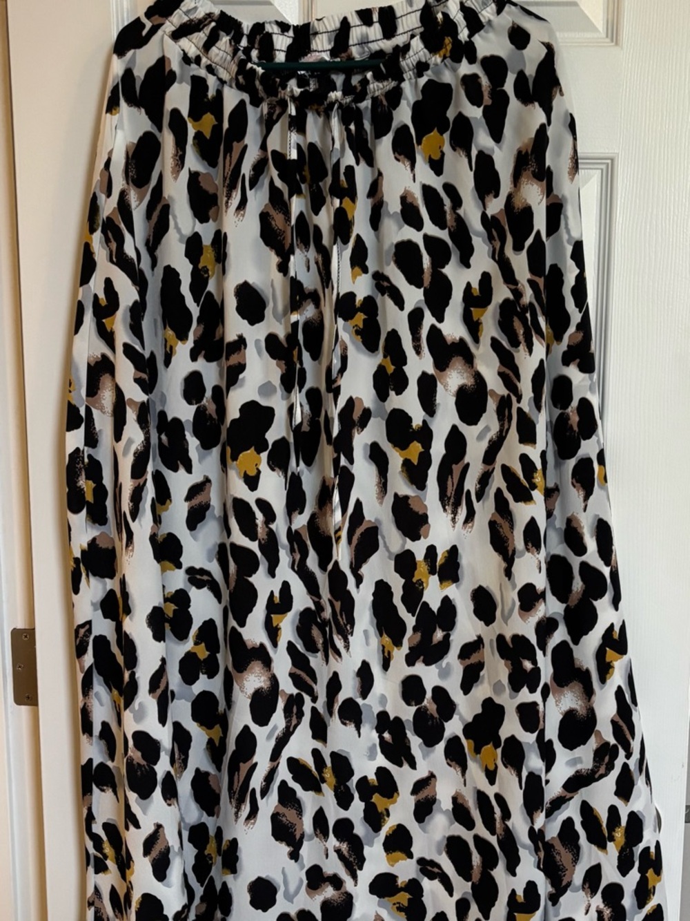 Women’s Animal Print Maxi Skirt in White and Black